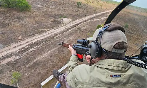 Joint aerial shooting training takes off!